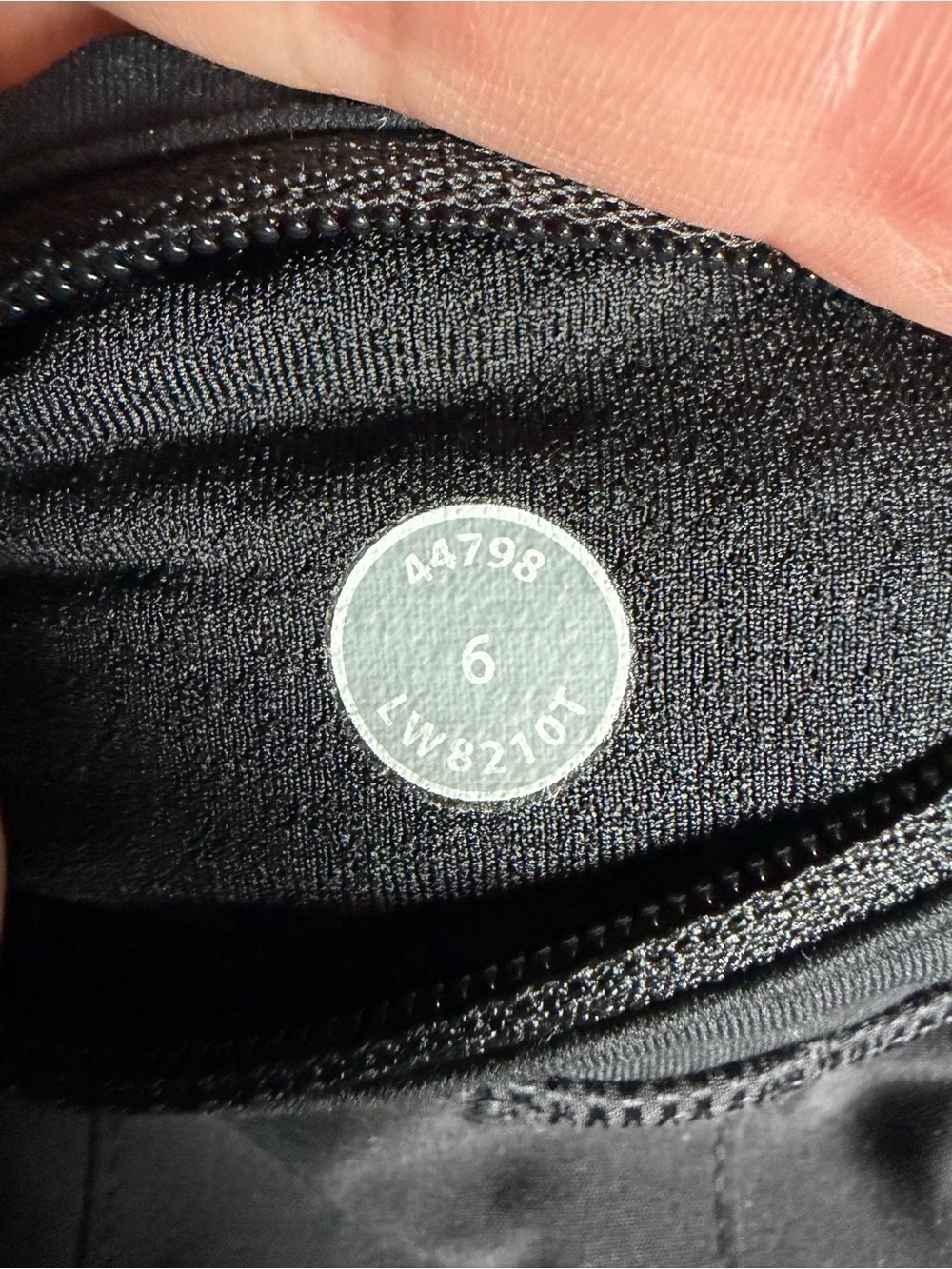 lululemon athletica Black Pace Setter Skirt pleated back 6Tall